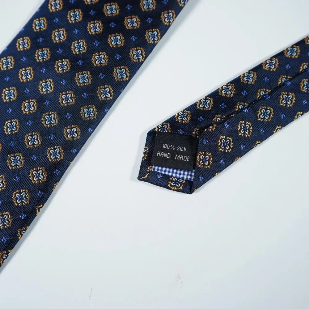 Duchamp London Tie NWT